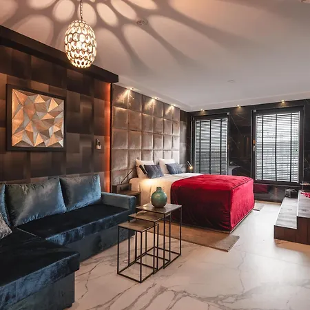 Art Penthouse With Jacuzzi - Center アパート *