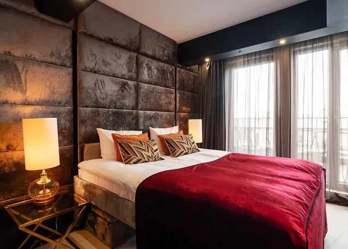 Art Penthouse With Jacuzzi - Center