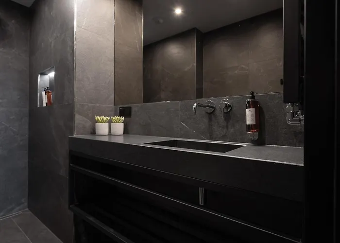 Art Penthouse With Jacuzzi - Center Daire Krakow