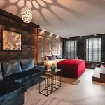 Art Penthouse With Jacuzzi - Center Lejlighed *
