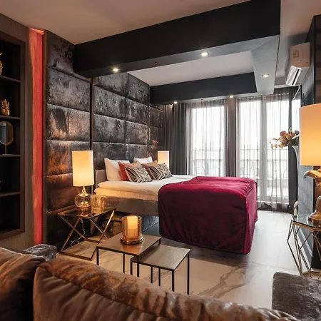 Art Penthouse With Jacuzzi - Center *