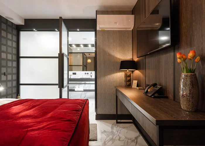 Art Penthouse With Jacuzzi - Center