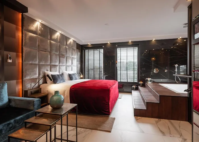 Art Penthouse With Jacuzzi - Center * Kraków